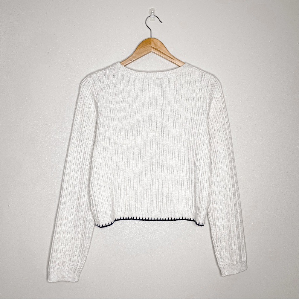 Song of Style | Cream Cardigan with Gold Button Detail, Old Money, Classic - Picture 4 of 13